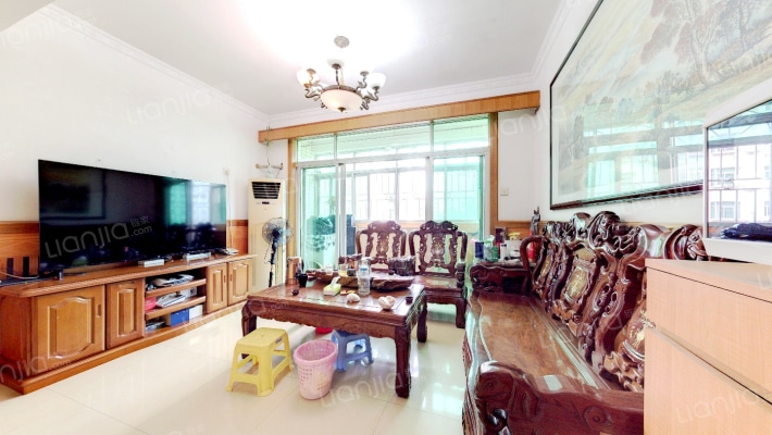 新龙岗花园南区二手房实景图