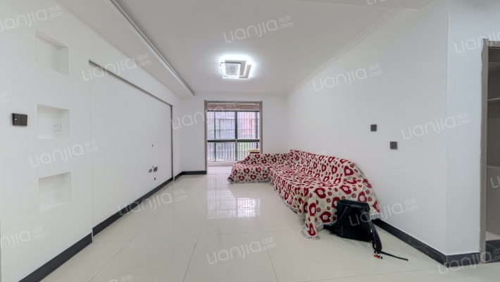 河滨嘉苑二手房实景图