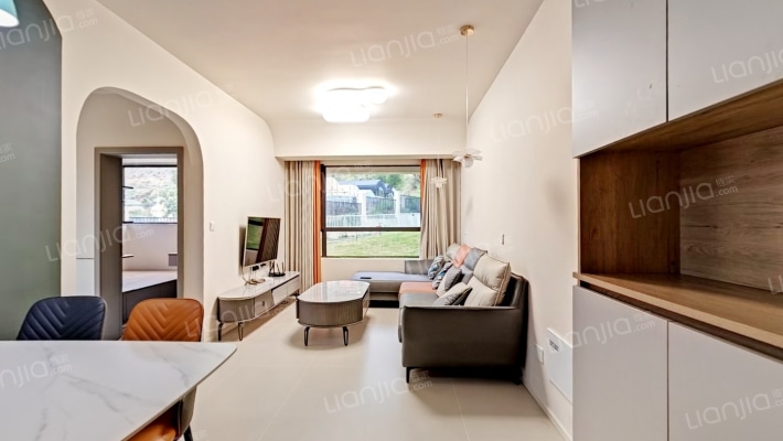 米易天空之城二手房实景图