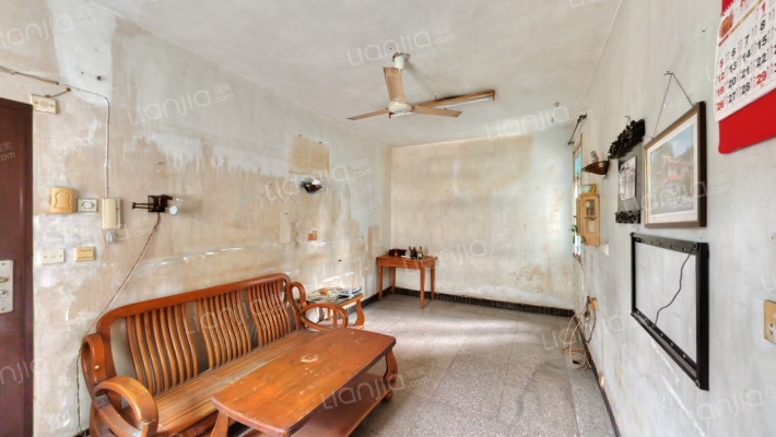 湖光小区二手房实景图