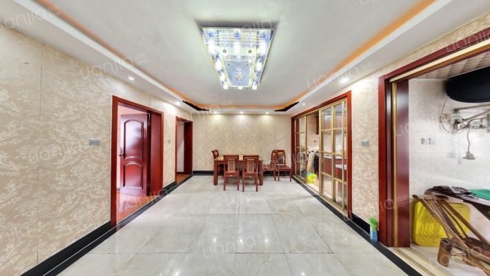 青山三村二手房实景图