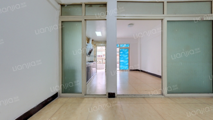 商业世界二手房实景图