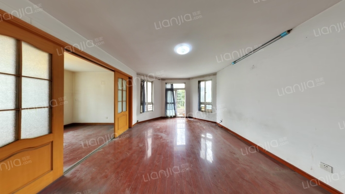 太湖花园三期二手房实景图