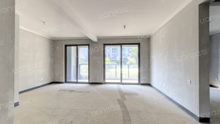 融创碧桂园霞客映二手房实景图