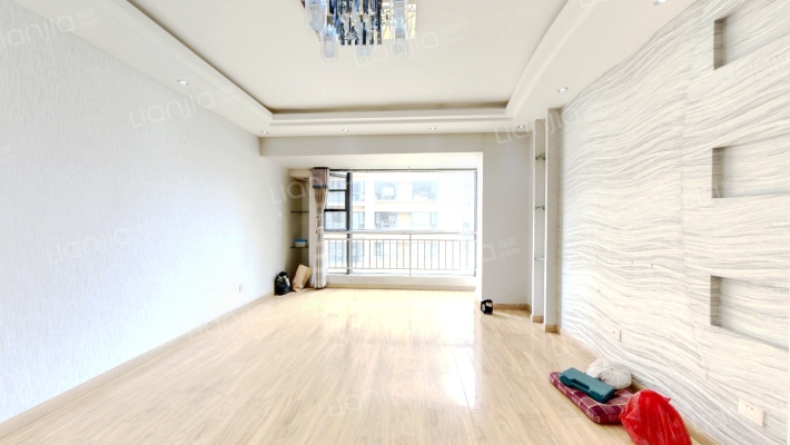 万宏国际二手房实景图