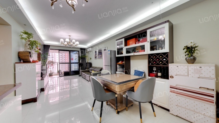 万科麓城一期二手房实景图