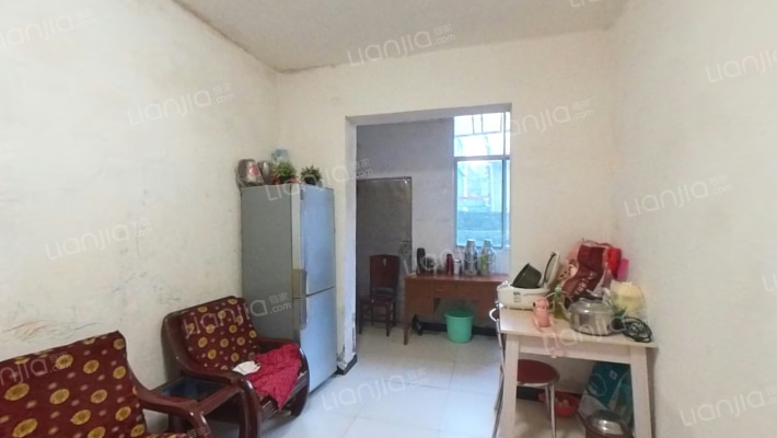 八一路17号院二手房实景图