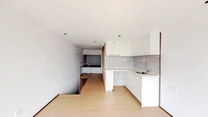 Mo.C星辉时光城二手房实景图