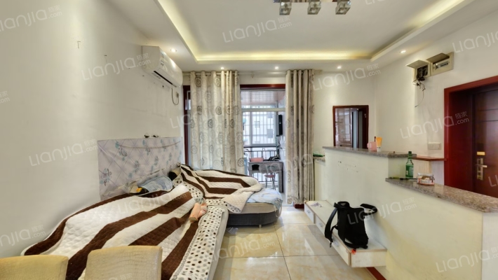 金碧园小区二手房实景图