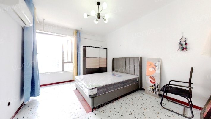 东湖大郡二期二手房实景图