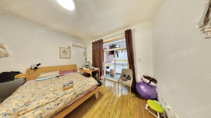 新筑公寓二手房实景图