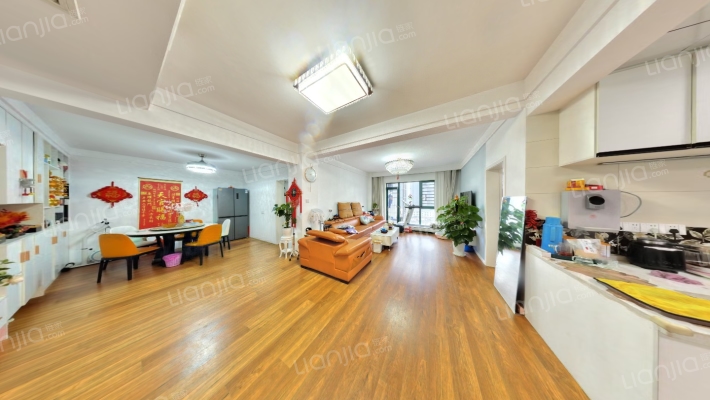 澳澜宝邸二手房实景图