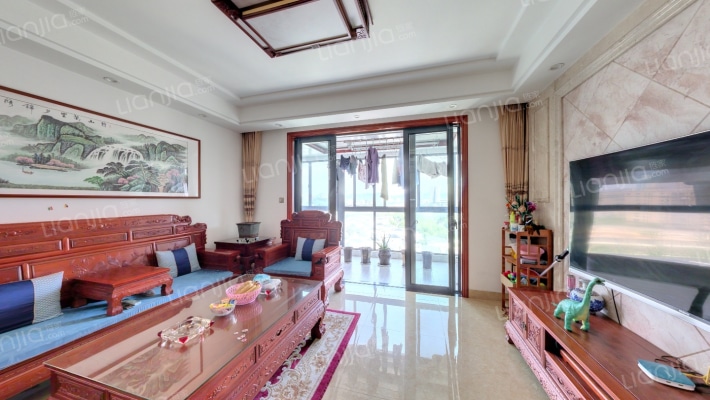 众安翡翠珑湾二手房实景图