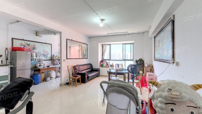 南霞锦园二手房实景图