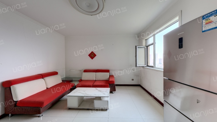 晋建中环花园二手房实景图