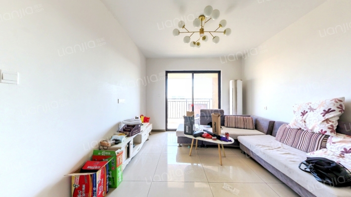 中梁西都府南院二手房实景图