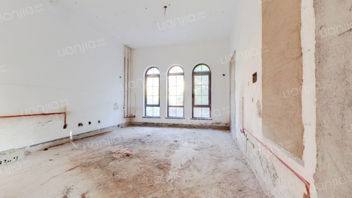 万科兰乔圣菲二手房实景图