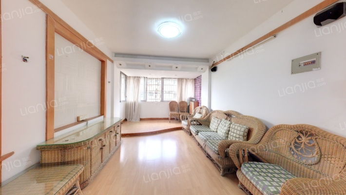 邮电东苑二手房实景图