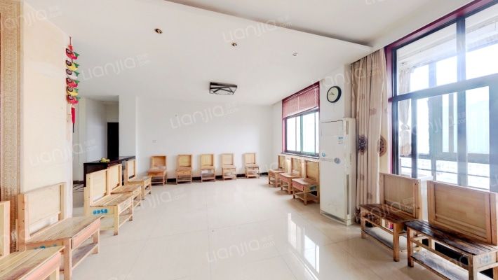 景色家园二手房实景图