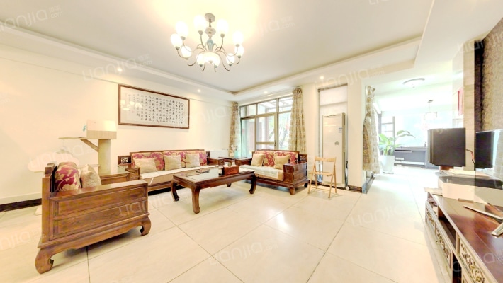 麓山国际塞尔维蒙二手房实景图