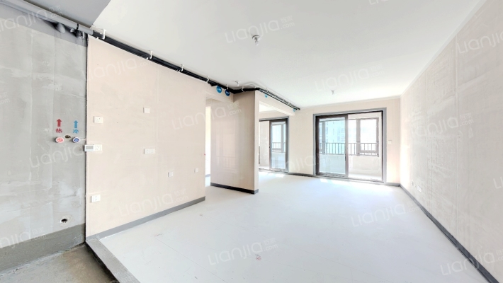 万科朗拾二手房实景图