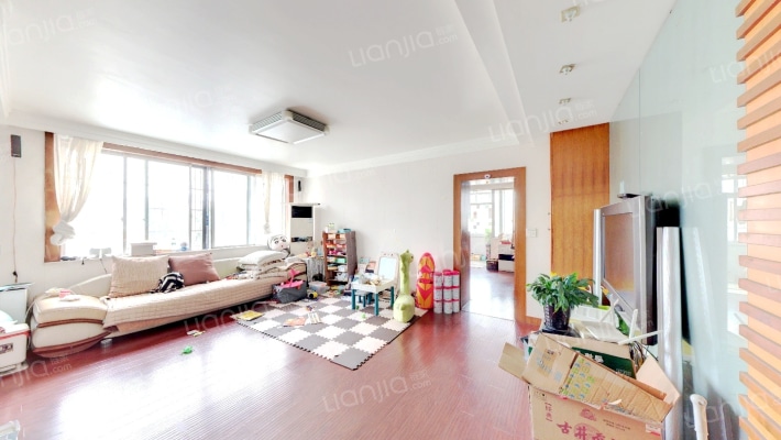 金鹰小区二手房实景图