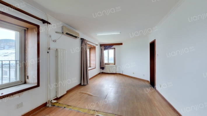 金宸国际公寓二手房实景图