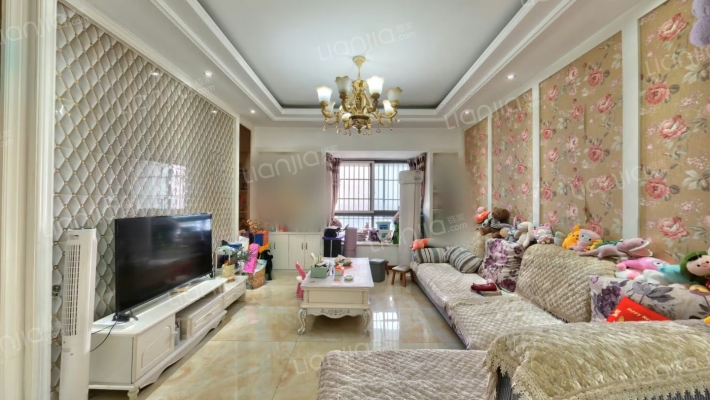 海盛东方银座二手房实景图