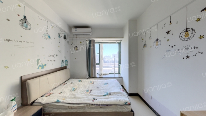 金章华府二手房实景图