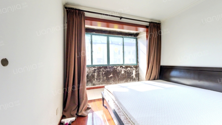 法华镇路635弄二手房实景图