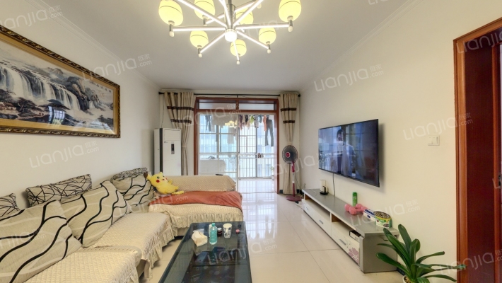 鸿港花苑二手房实景图