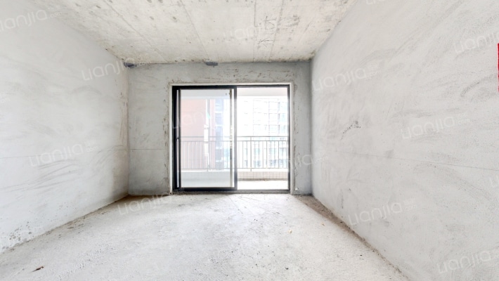 国鹏润德学府二手房实景图