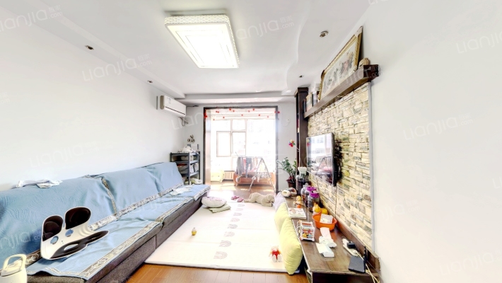 一汽客车花园二手房实景图