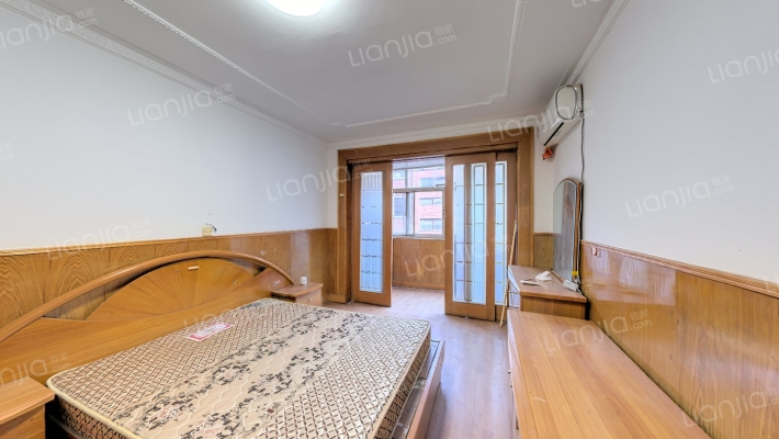 颂德里二手房实景图