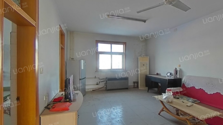 劳动路82号二手房实景图