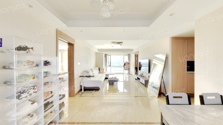 万科翡翠公园二期二手房实景图