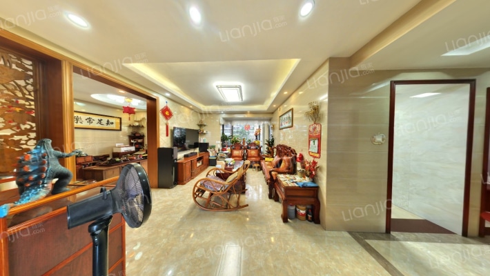 滨江公馆二手房实景图