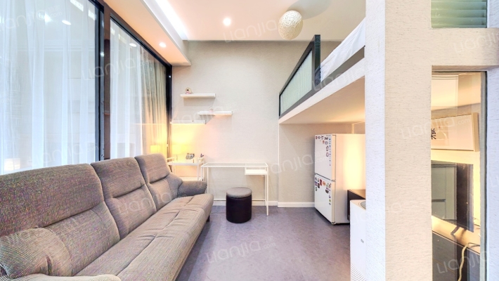 曼巴特写字楼二手房实景图