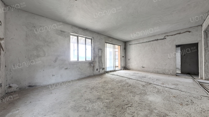 勤天一品树院二手房实景图