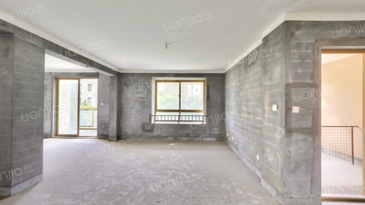 德意义和苑二手房实景图