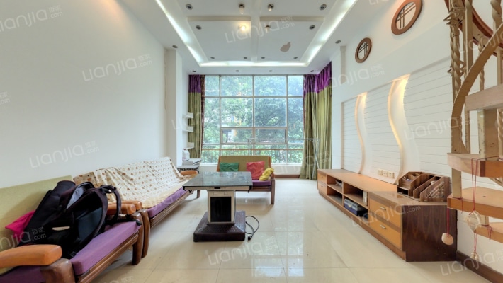 变维小区二手房实景图