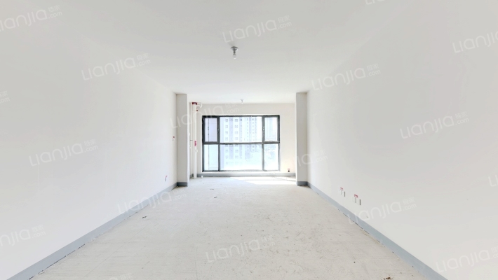 中海铂悦世家二手房实景图