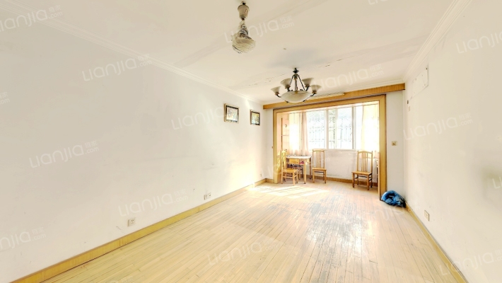 玉兰路99弄二手房实景图