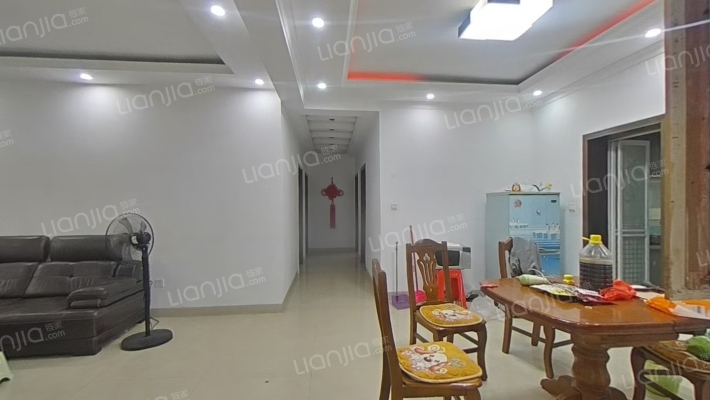 公共交通集团家属院二手房实景图