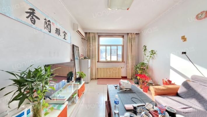 收割机厂家属楼(胜利西路)二手房实景图