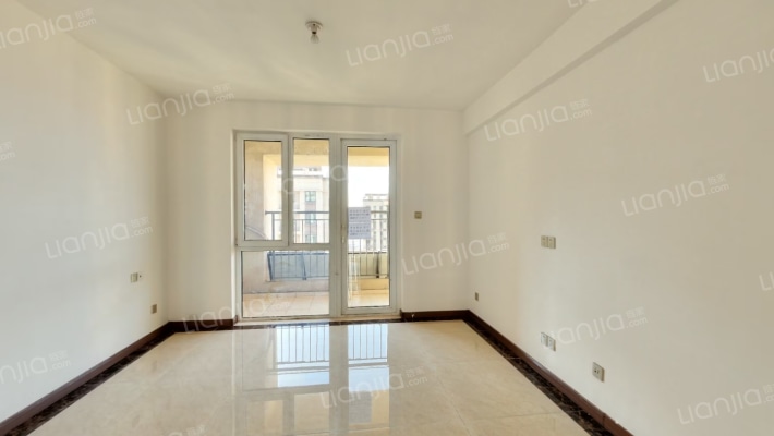 中梁首府壹号二手房实景图