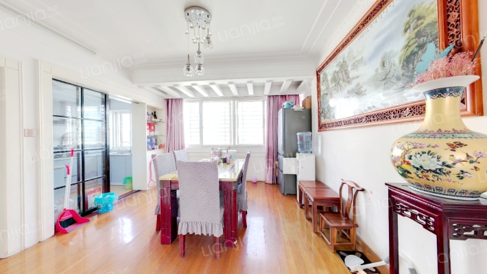 南龙柏小区二手房实景图