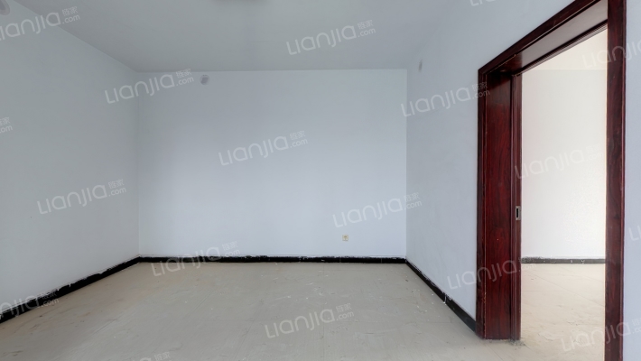 靖宇路69号二手房实景图