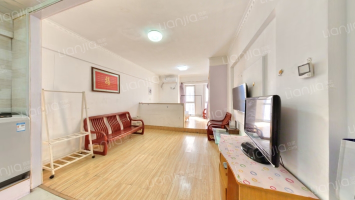 西山华庭二手房实景图