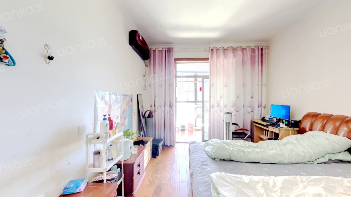 彩虹家园二手房实景图